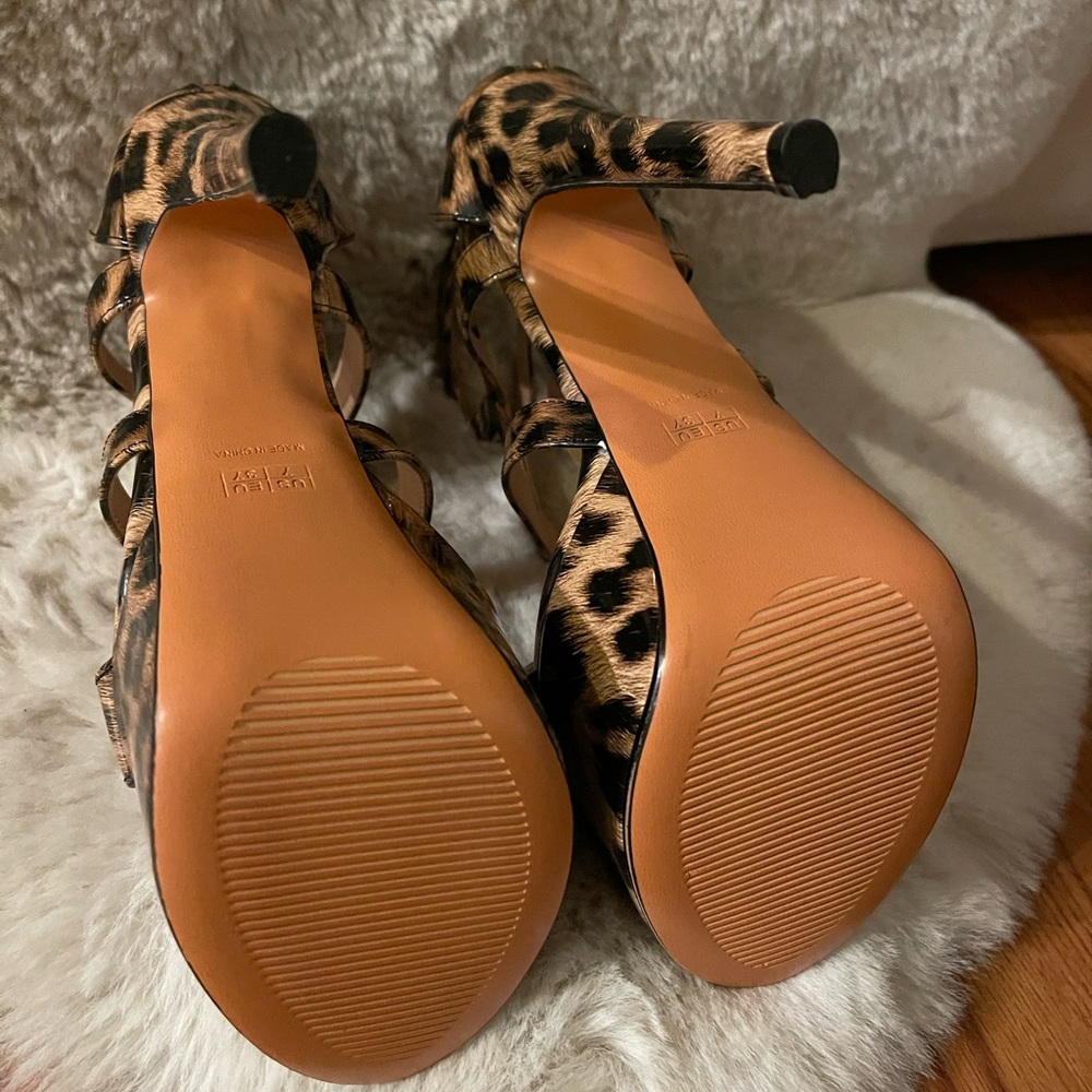Leopard Print Heels - image 6